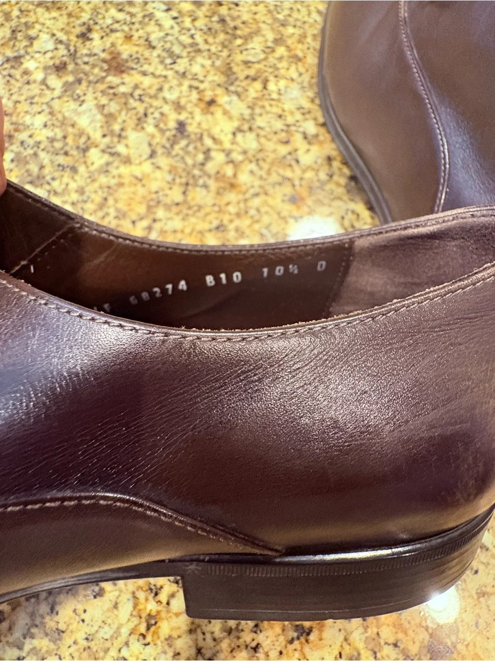 Salvatore Ferragamo Dark Brown Leather Cap-Toe Oxfords Men’s 10.5 Rain Luxe